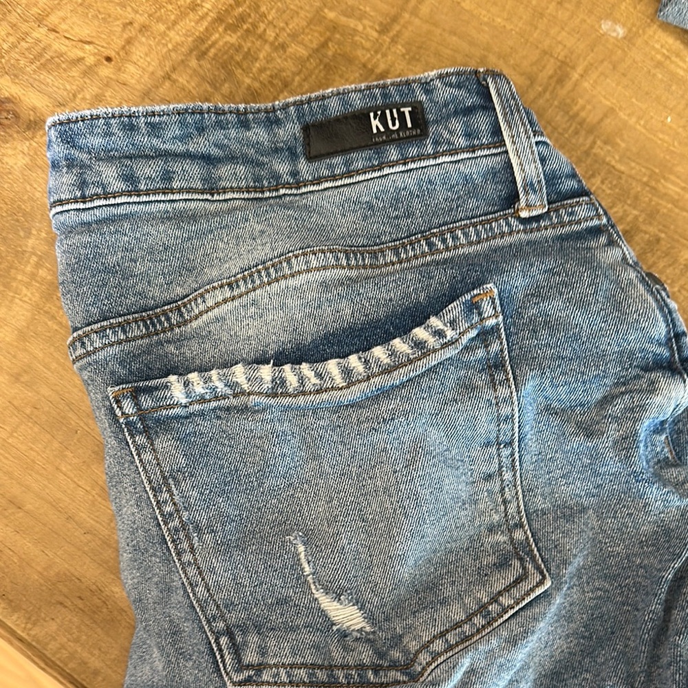 Kut from the Kloth women’s Blue Jeans